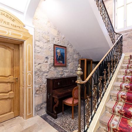 Suite Imperiale Eglise Du Couvent Narbonne Bagian luar foto