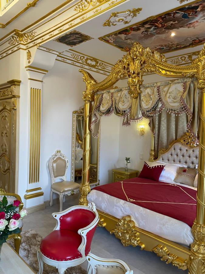 Suite Imperiale Eglise Du Couvent Narbonne Bagian luar foto