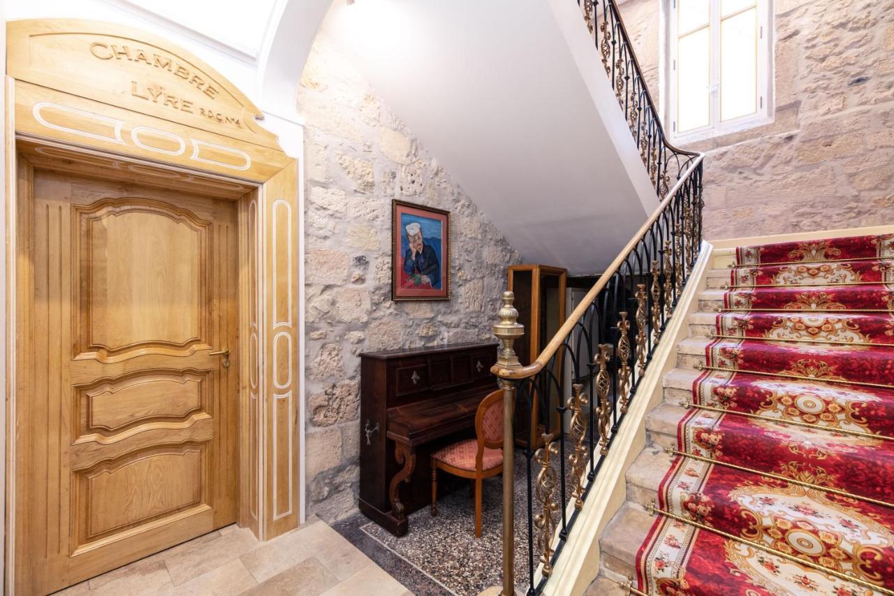 Suite Imperiale Eglise Du Couvent Narbonne Bagian luar foto