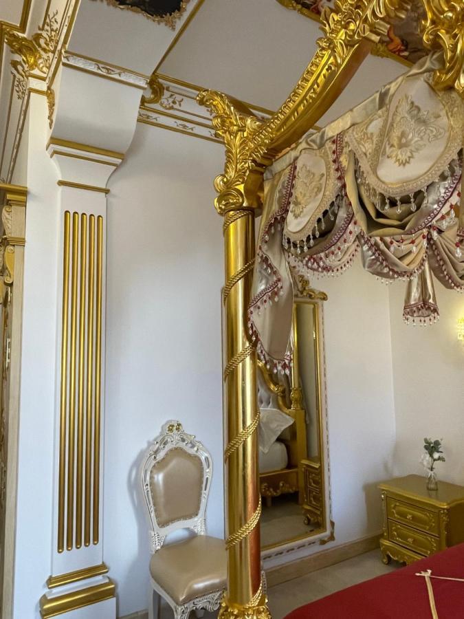 Suite Imperiale Eglise Du Couvent Narbonne Bagian luar foto