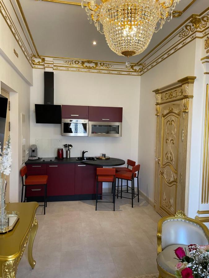 Suite Imperiale Eglise Du Couvent Narbonne Bagian luar foto